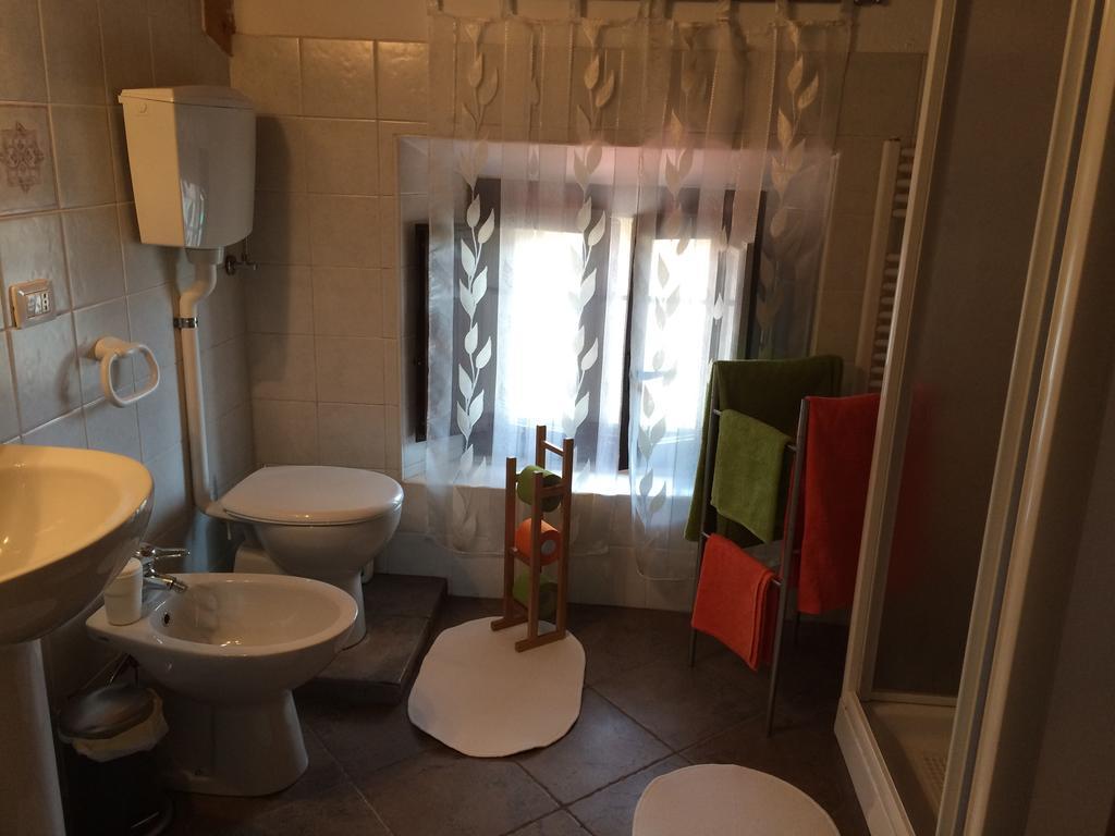Apartmán Yoghi & Bubu Gambolò Pokoj fotografie