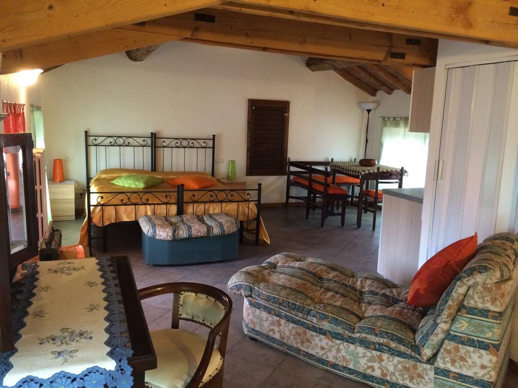 Apartmán Yoghi & Bubu Gambolò Pokoj fotografie